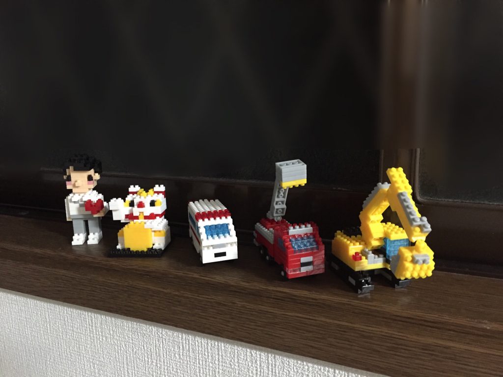 100均のプチブロック―乗り物とか結婚とか